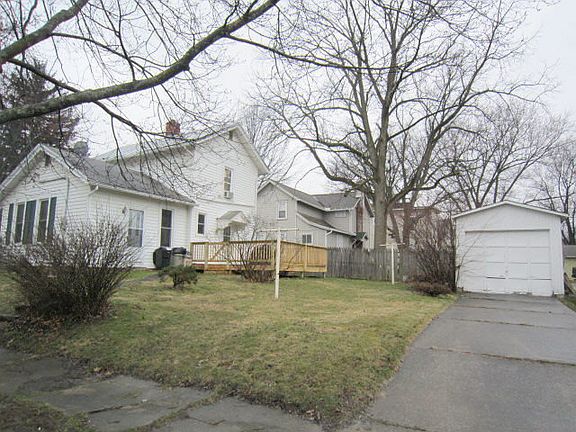 2nd image of 202 High St