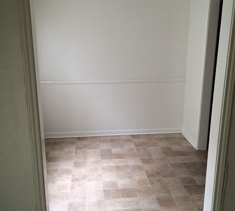 4th image of 127 Lake Meadows Dr