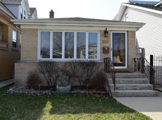 5818 N Mason Ave, Chicago, IL 60646