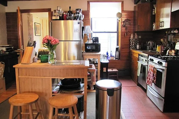 Rented by Corcoran | media 42