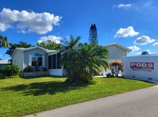 5671 Halifax Ln, Sarasota, FL 34233
