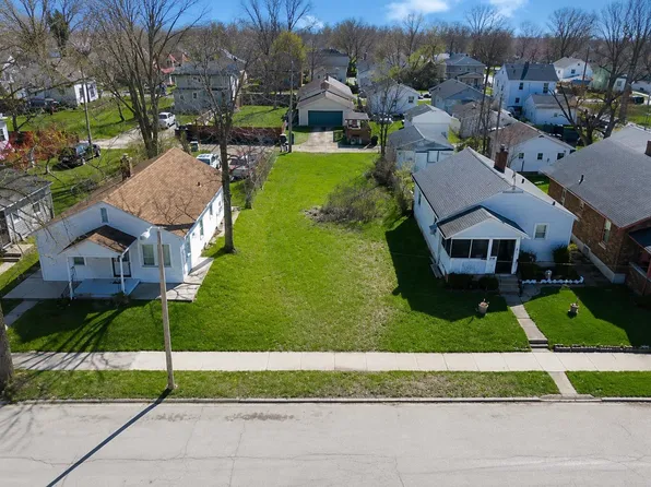 3215 Oliver St, Fort Wayne, IN 46806