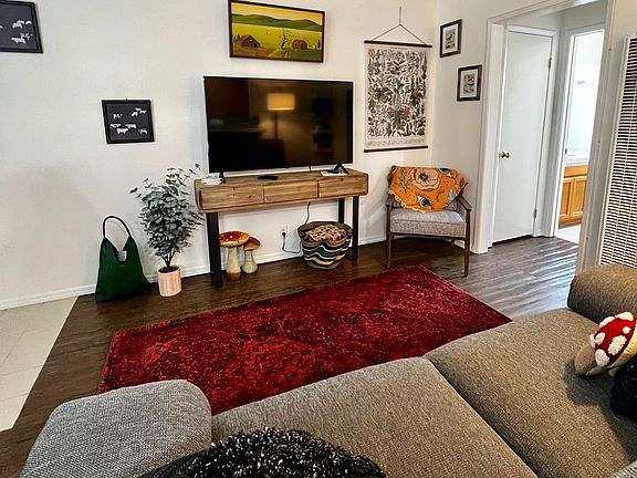 2nd image of 4810 Lincoln Ave #4814B