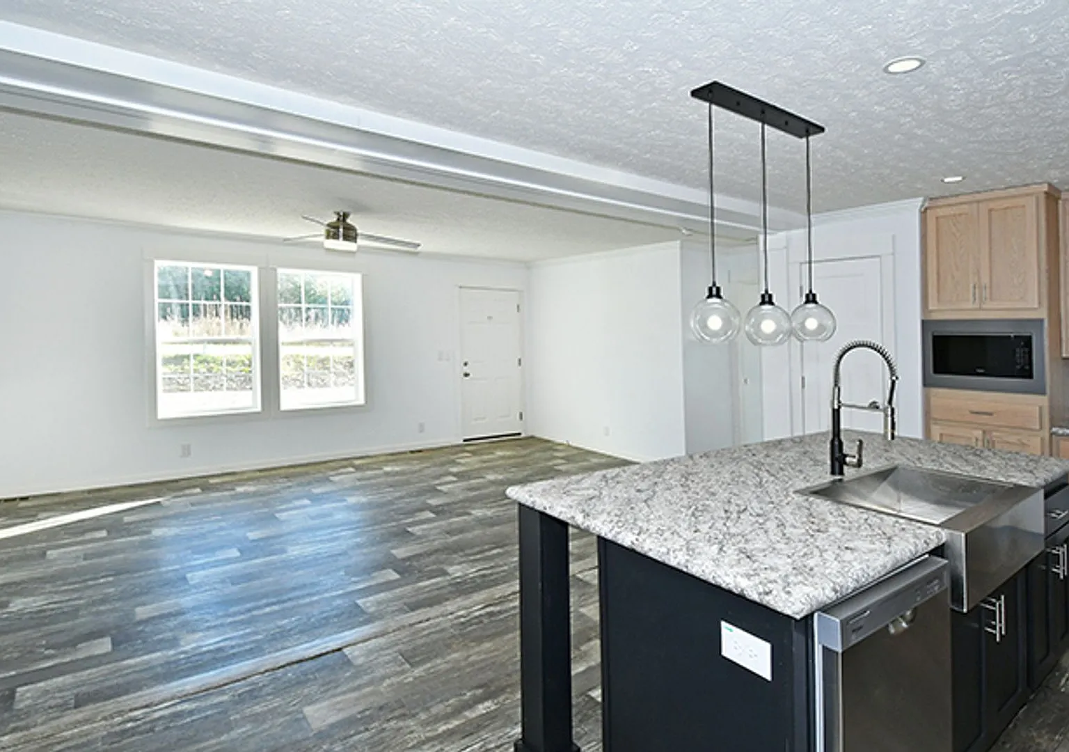 5433 King Wilkinson Rd — Photo 1