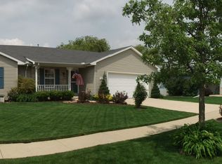 609 Brittany Dr, Champaign, IL