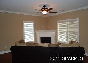 4th image of 2059-A Cambria Dr