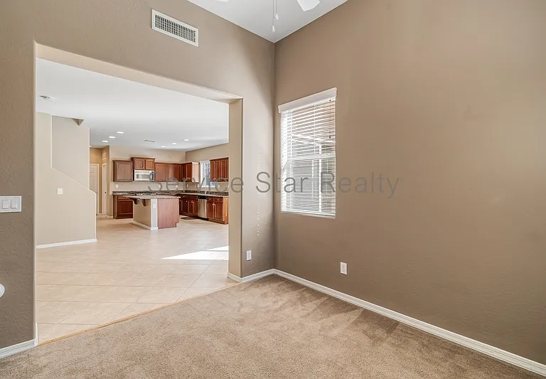 29323 N 21st Dr — Photo 7