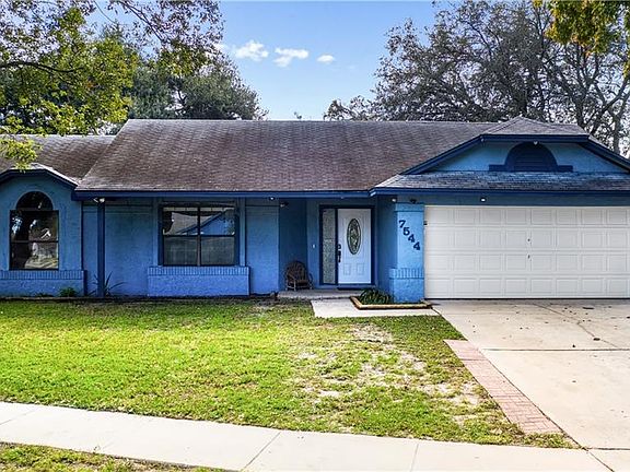 3rd image of 7544 Covedale Dr