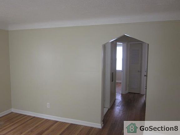 2nd image of 16129 W Parkway St