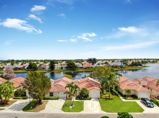 7164 Burgess Dr, Lake Worth, FL 33467