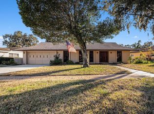 607 E Lakeshore Dr, Ocoee, FL 34761