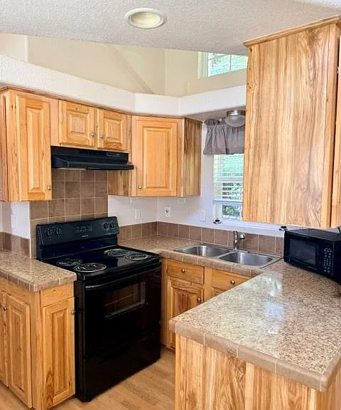 18773 Forest Lane Cir — Photo 7