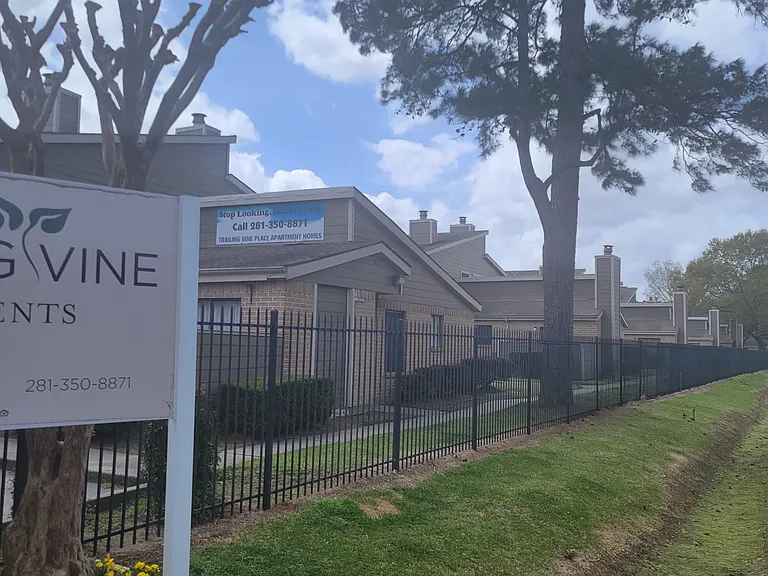 Trailing Vine Apartments — Photo 28
