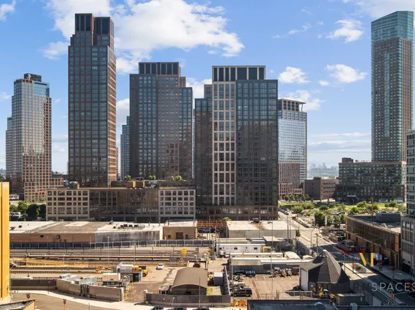 50-09 2nd Street image 14 of 14