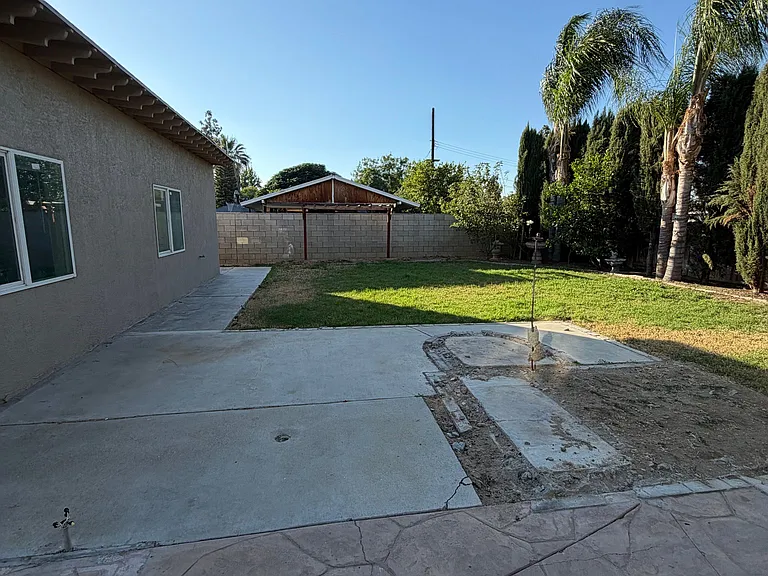 4667 Chamber St — Photo 19