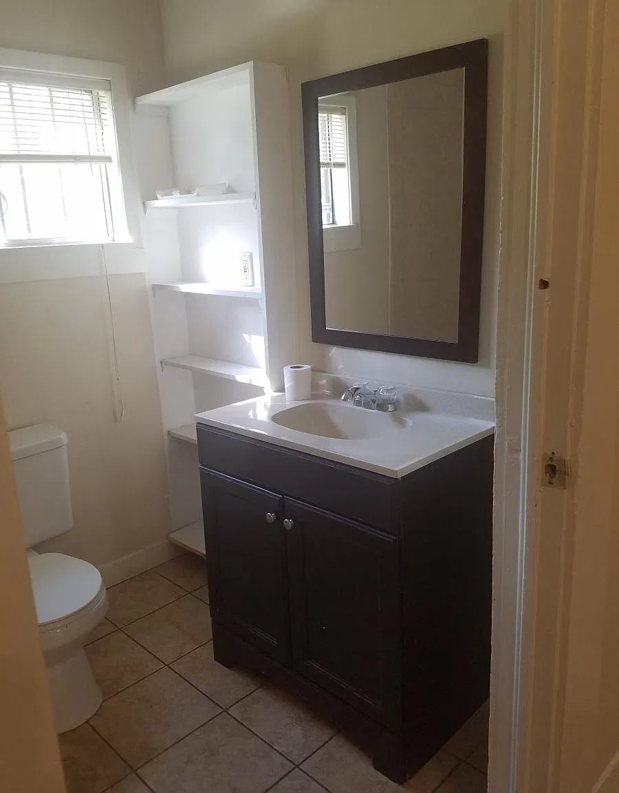 1 bed, 964 sqft, $900 — Photo 3