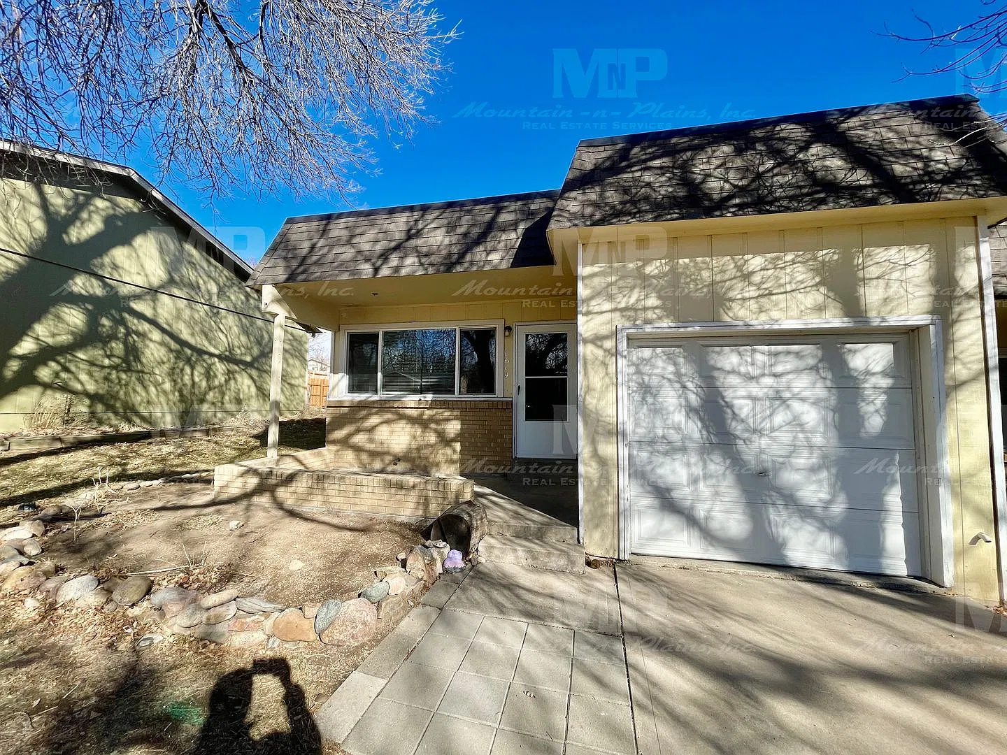 2 bed, 1.0 bath, 750 sqft, $1,595 — Photo 1