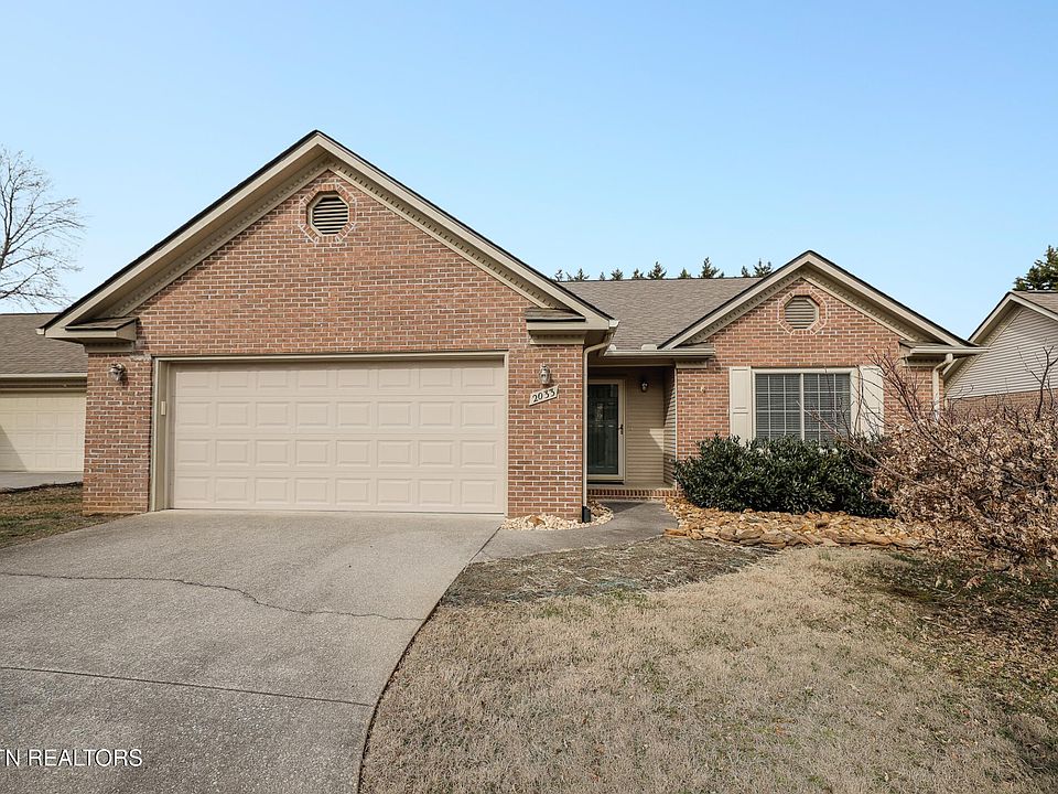 1st image of 2033 Cochran Pl