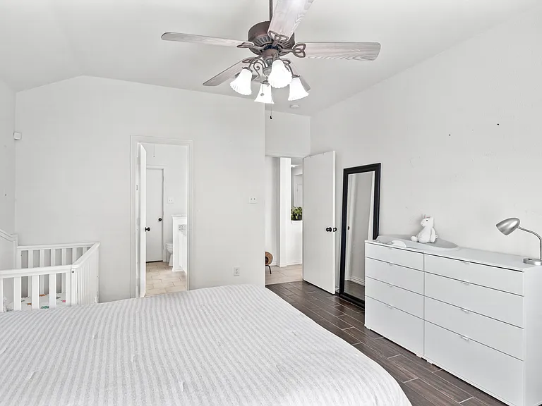 1011 Ridgecrest Dr — Photo 9