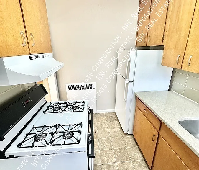 1334 Vance St #1334 — Photo 7