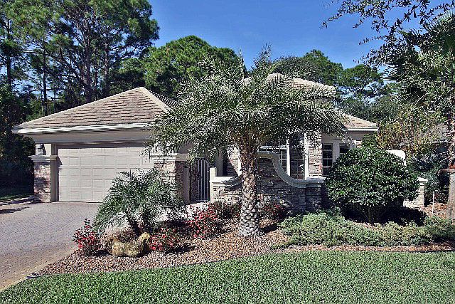 1st image of 93 Emerald Lake Dr
