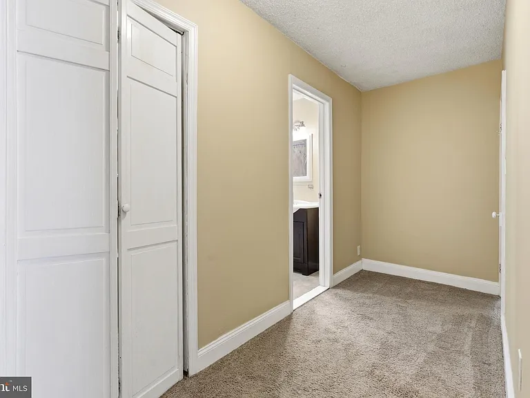 4834 Ogle St — Photo 21