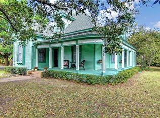 416 W Locust St, Whitewright, TX 75491