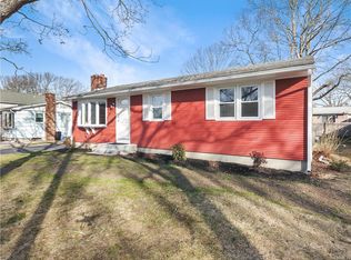 261 Wood Hill Rd, Narragansett, RI 02882