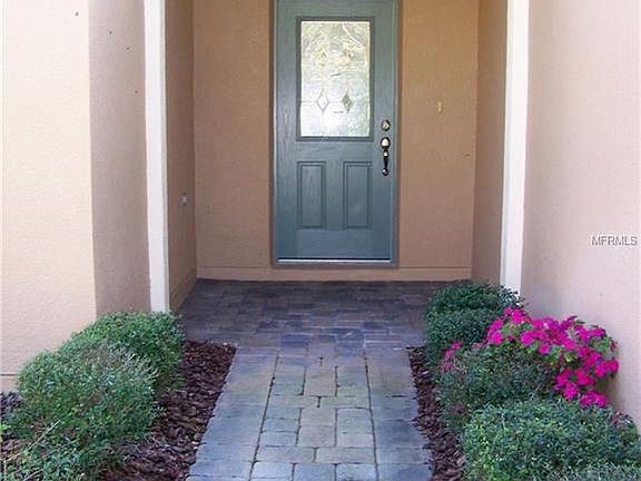 2nd image of 100 Knoll Wood Dr