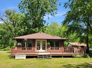 3190 Serpentine Dr, Momence, IL 60954