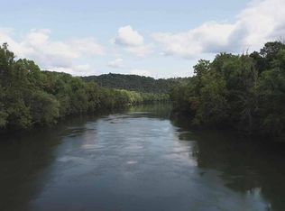 10 The Bend At Cumberland, Tompkinsville, KY 42167