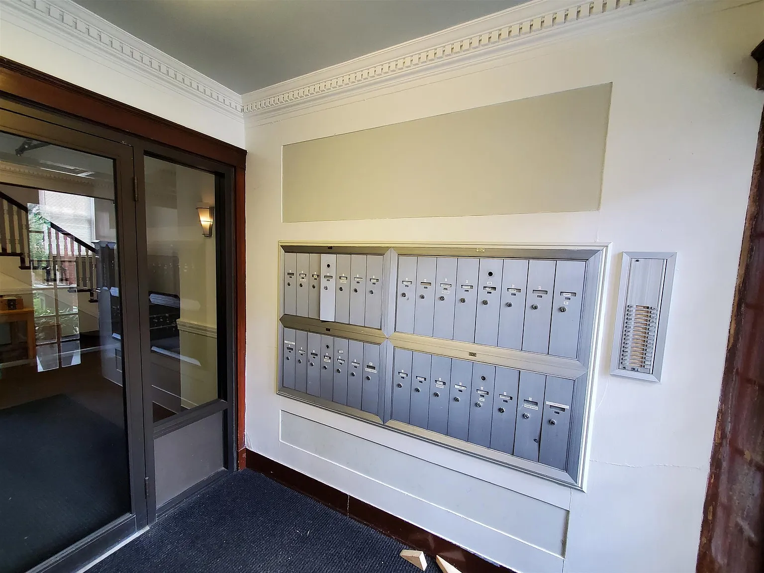1 bed, 450 sqft, $2,495 — Photo 2