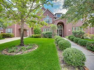 1706 Redstone Manor Dr, Spring, TX 77379