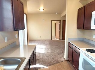 2240 Mercedes Dr #201, Lynden, WA 98264