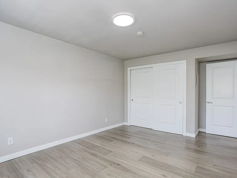 2865 Sundown Ln #301 — Photo 7