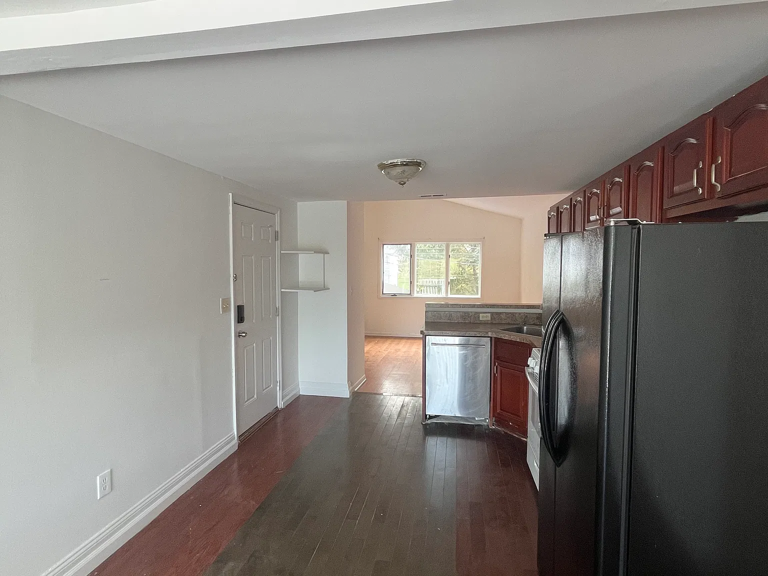 2 bed, $2,900 — Photo 1