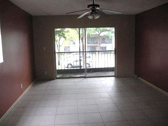 3rd image of 4152 NW 90th Ave APT 201