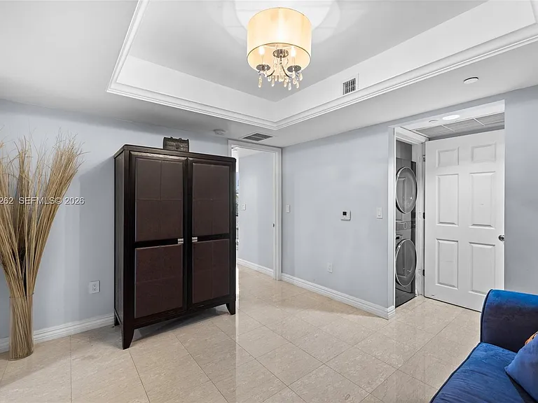 18671 Collins Ave #404 — Photo 30