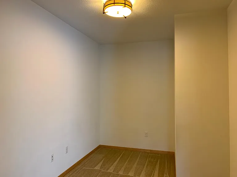 3020 University Ave SE — Photo 18