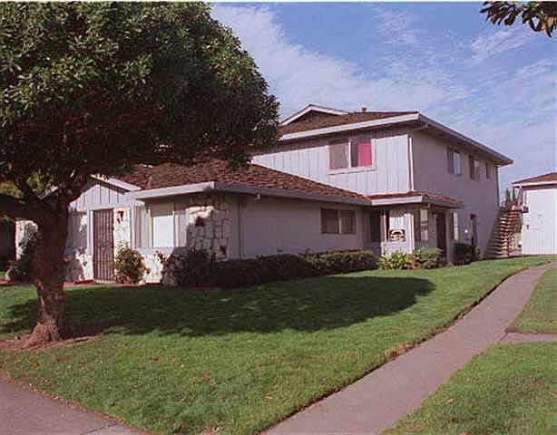 1st image of 34716 Skylark Dr APT 2