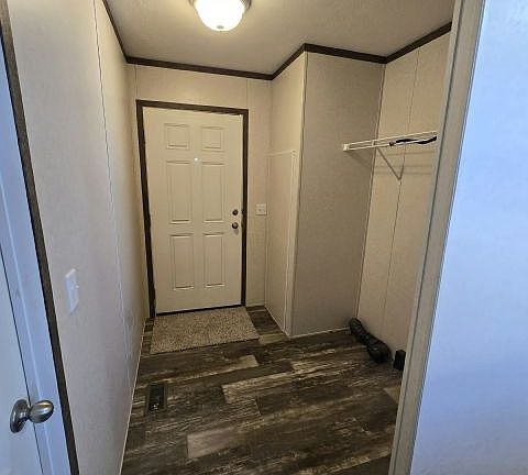 4th image of 4930 Itasca Dr #30
