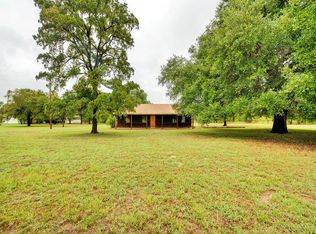 112 E Clearview Cemetery Rd, Bastrop, TX 78602