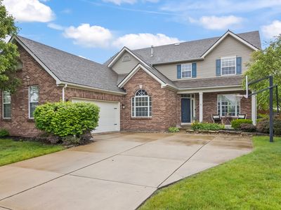 8663 N Commonview Dr, McCordsville, IN, 46055