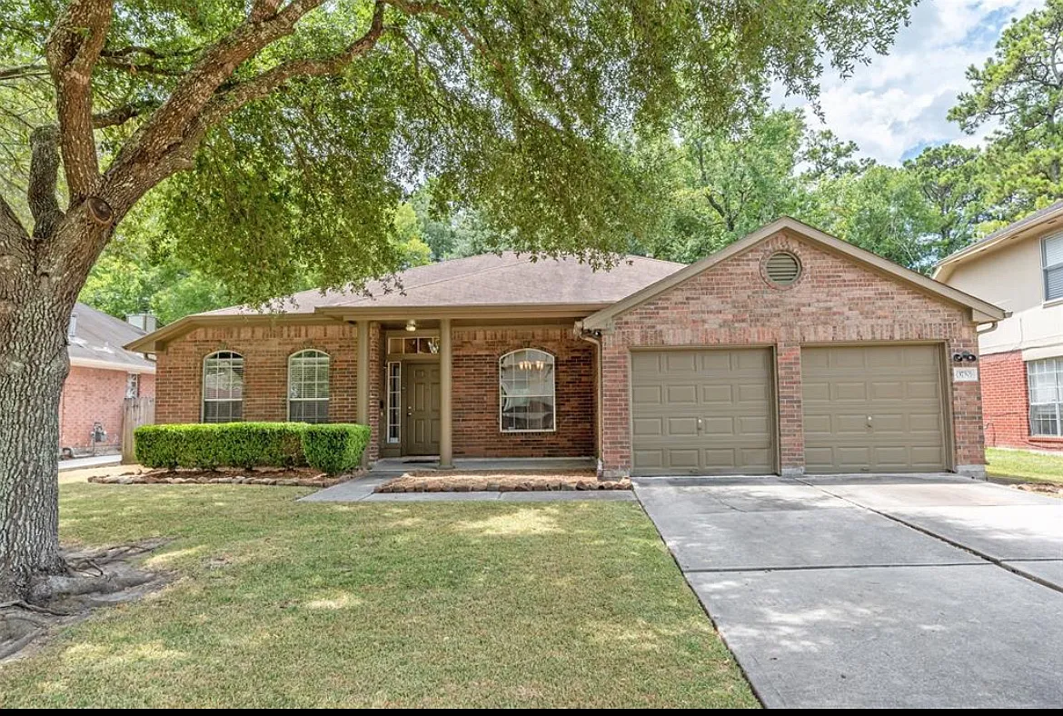 3730 Cyril Dr — Photo 1