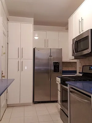 Rented by ONE Manhattan Real Estate | media 18