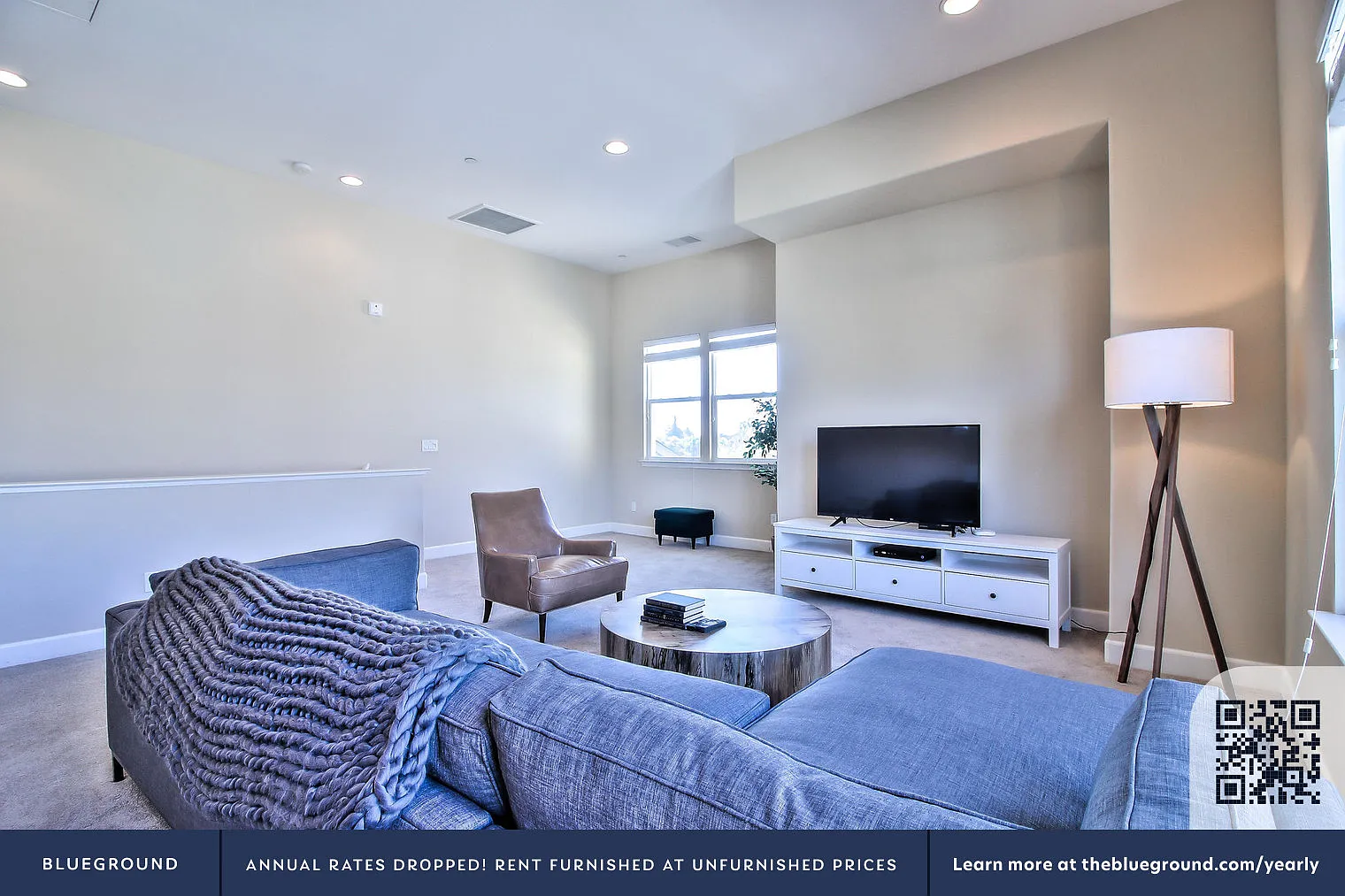 3 bed, 2.5 bath, 1892 sqft, $3,230 — Photo 2