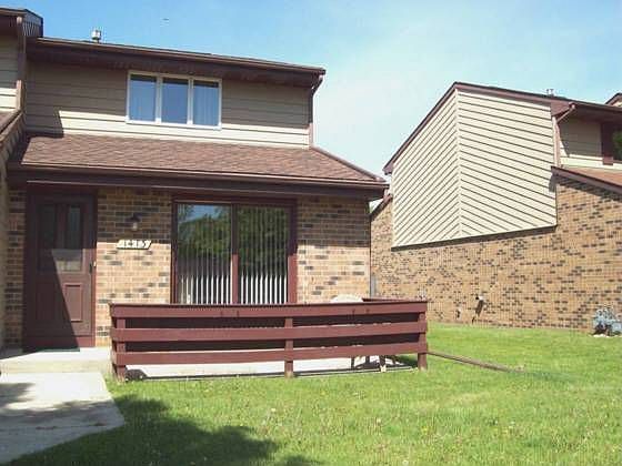 1st image of 1413 Holly Dr