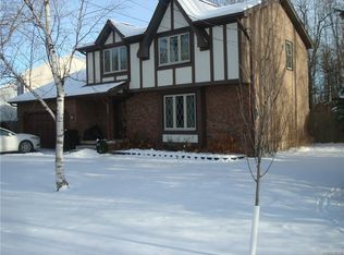 1415 Dodge Rd, Getzville, NY 14068