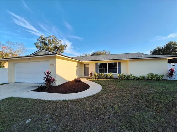 13344 Sorrento Dr, Largo, FL 33774