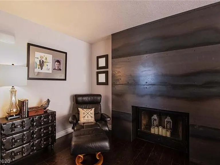 2437 Twin Flower Cir — Photo 19